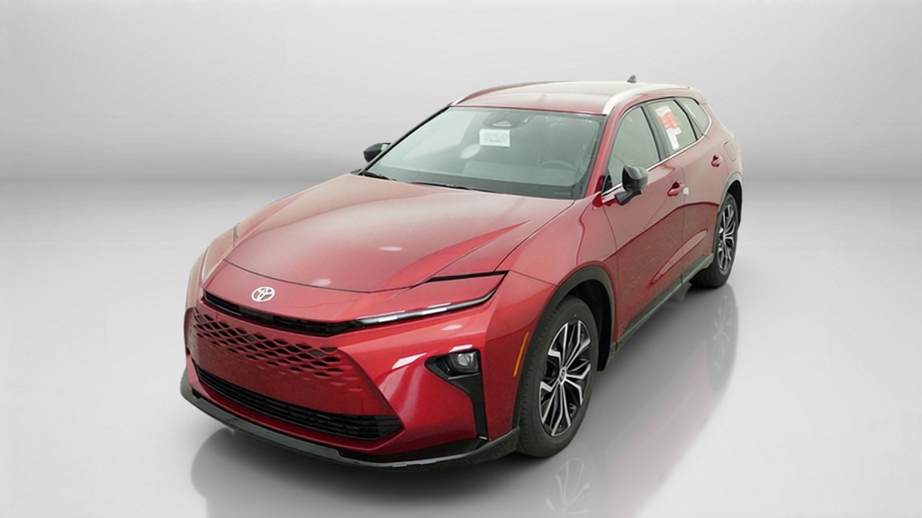 2026 Toyota Crown Signia XLE SUV Slide 1