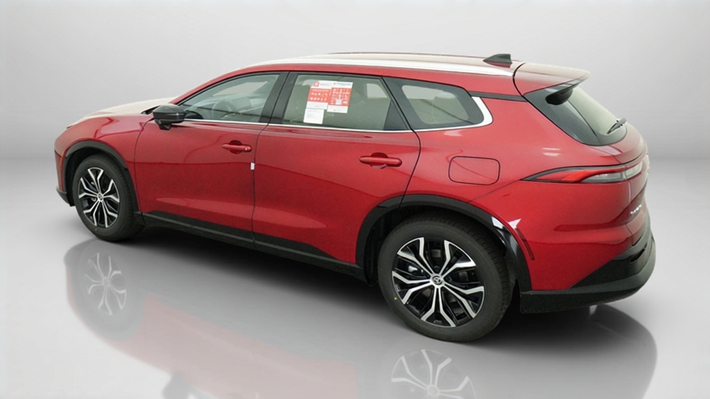 New 2026 Finish Line Red <sup>1</sup> Toyota  XLE image 15