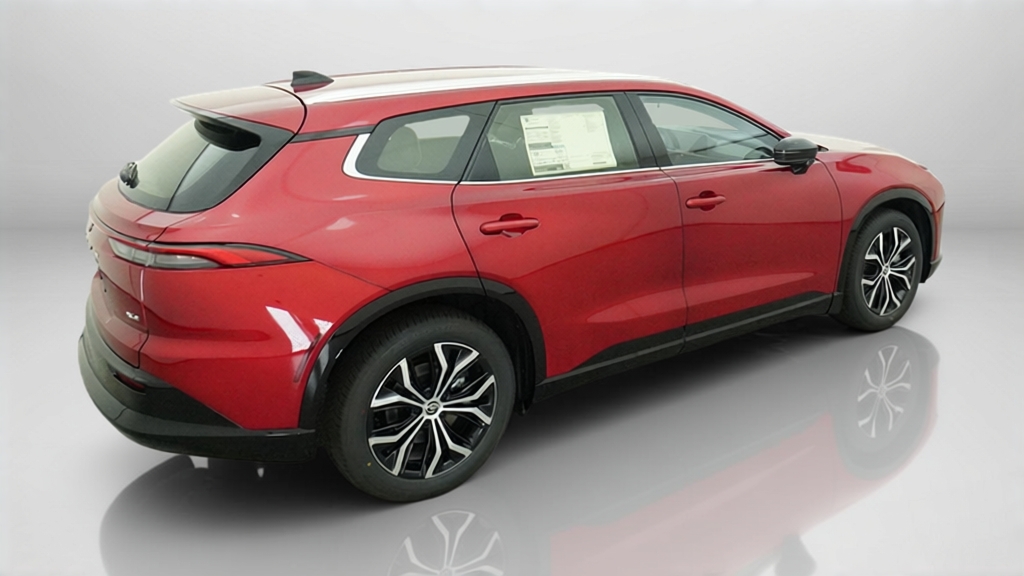 New 2026 Finish Line Red <sup>1</sup> Toyota  XLE image 9