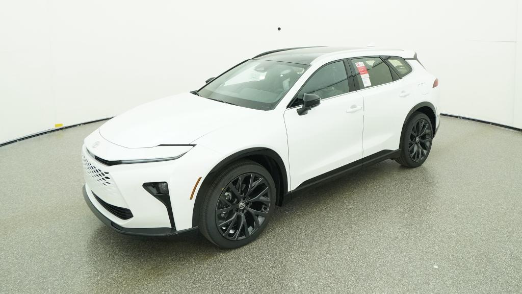 2025 Toyota Crown Signia Limited's photo