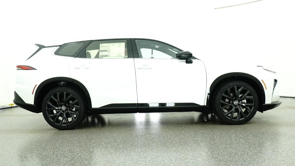 New 2026 Oxygen White <sup>1</sup> Toyota  Limited image 24