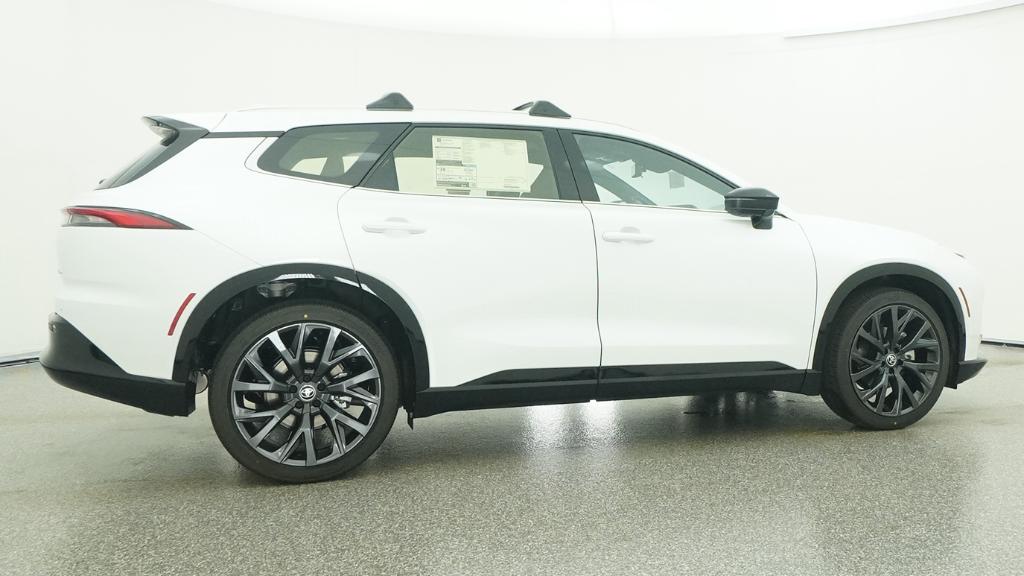 New 2026 Toyota Crown Signia 4D Sport Utility