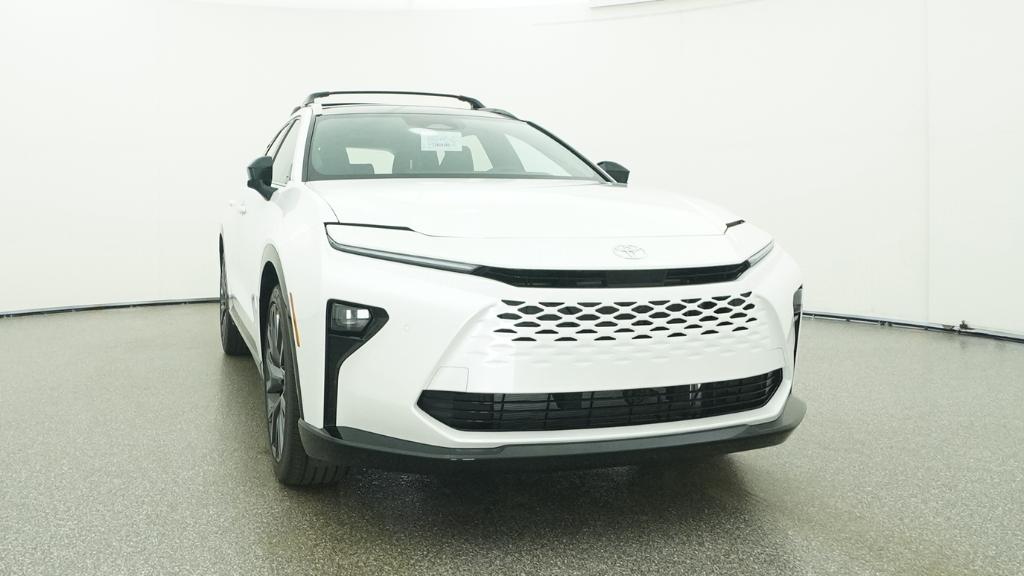 New 2026 Toyota Crown Signia 4D Sport Utility