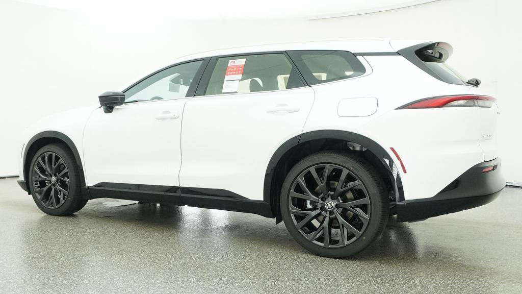 New 2026 Oxygen White Toyota Limited image 29