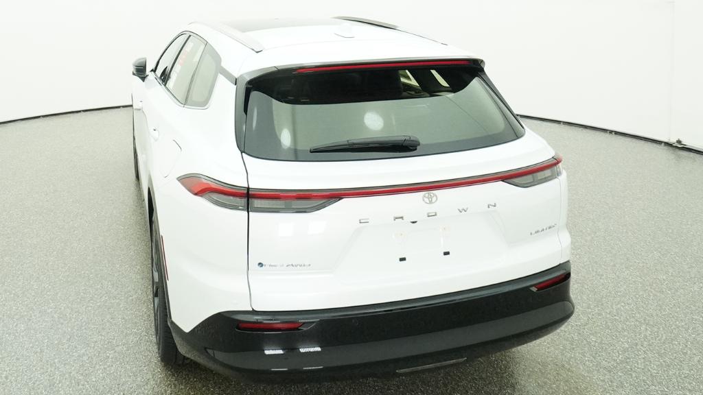 New 2026 Oxygen White Toyota Limited image 27