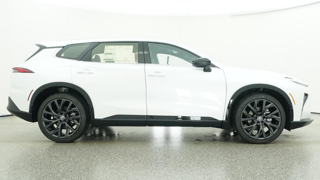 New 2026 Oxygen White Toyota Limited image 36