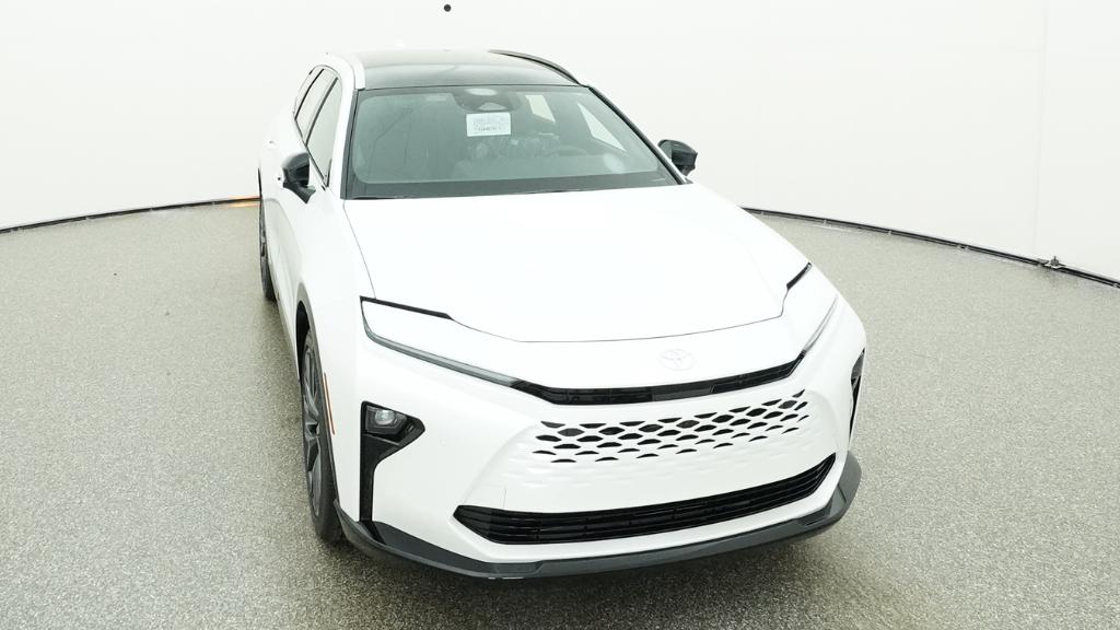 New 2026 Oxygen White Toyota Limited image 26