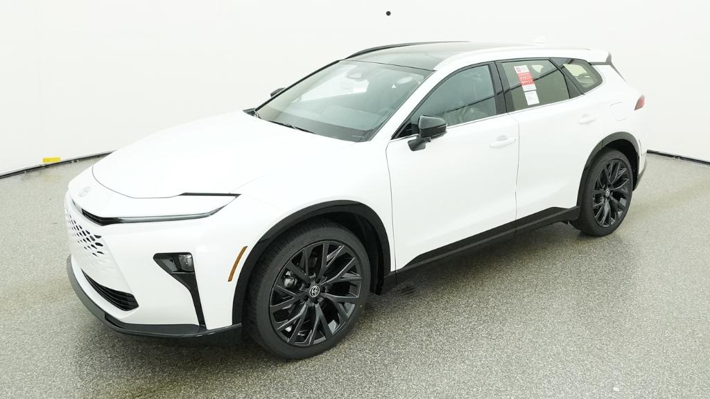 New 2026 Oxygen White Toyota Limited image 21