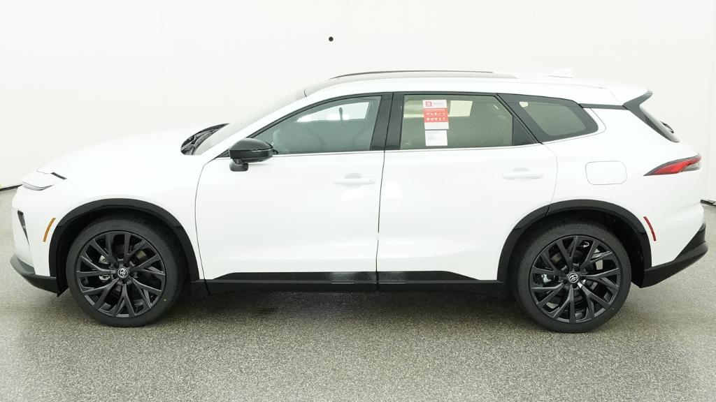 New 2026 Oxygen White Toyota Limited image 25
