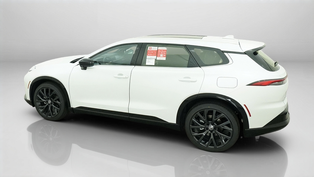 New 2026 Oxygen White <sup>1</sup> Toyota  Limited image 15