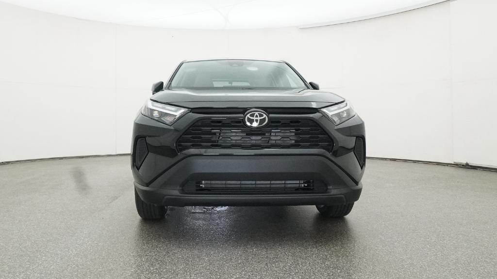 2025 Toyota RAV4 LE photo 3