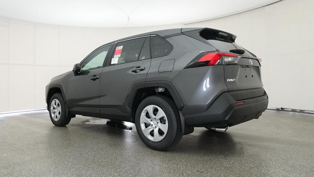 2025 Toyota RAV4 LE photo 14