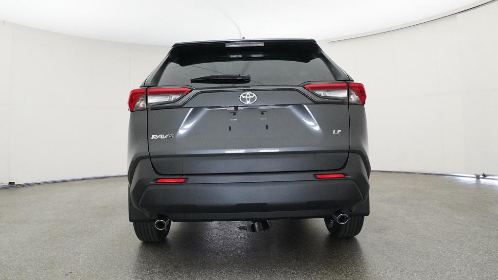 2025 Toyota RAV4 LE photo 17