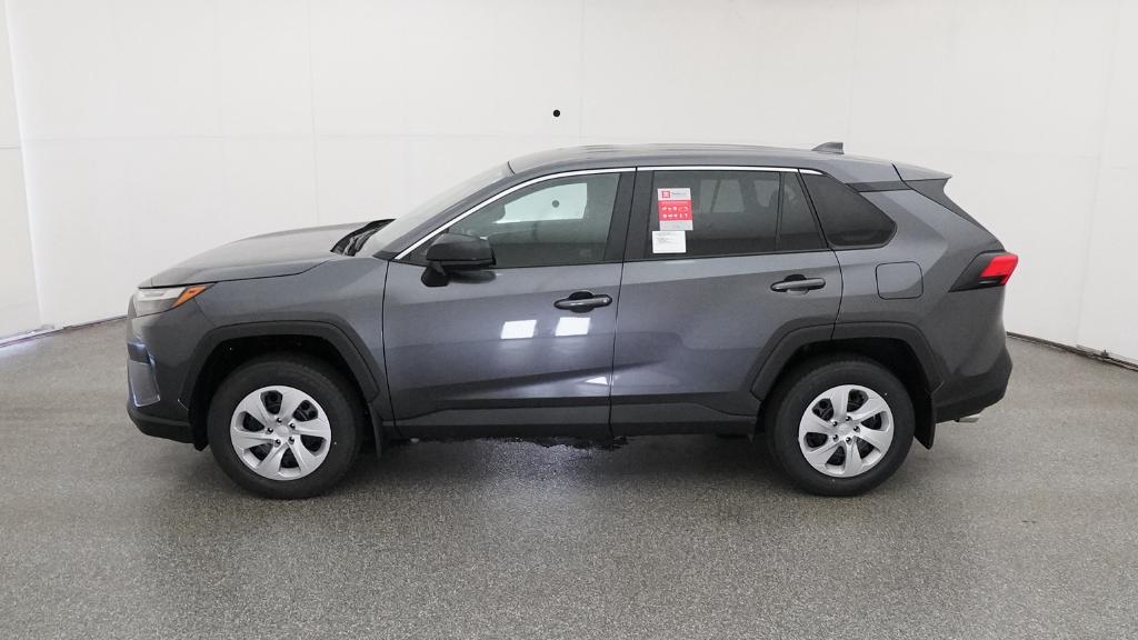 2025 Toyota RAV4 LE photo 9