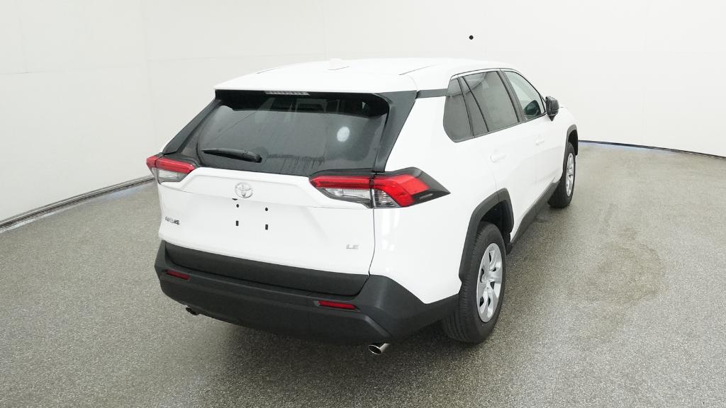 2025 Toyota RAV4 LE photo 16