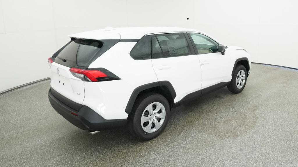 2025 Toyota RAV4 LE photo 19