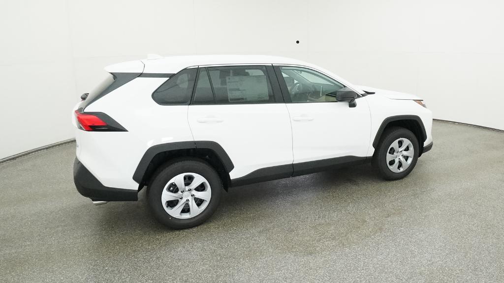 2025 Toyota RAV4 LE photo 21