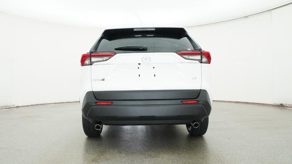 2025 Toyota RAV4 LE photo 16