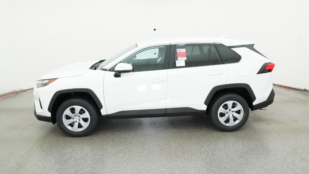2025 Toyota RAV4 LE photo 8