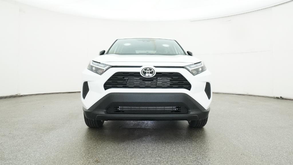 2025 Toyota RAV4 LE photo 3