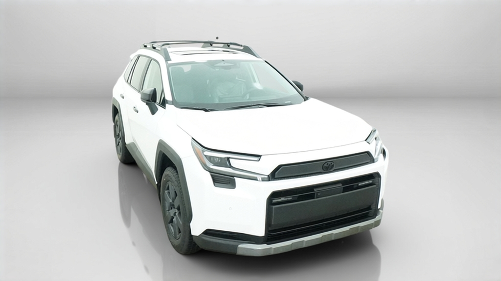 New 2026 Ice Cap Toyota  Woodland image 4