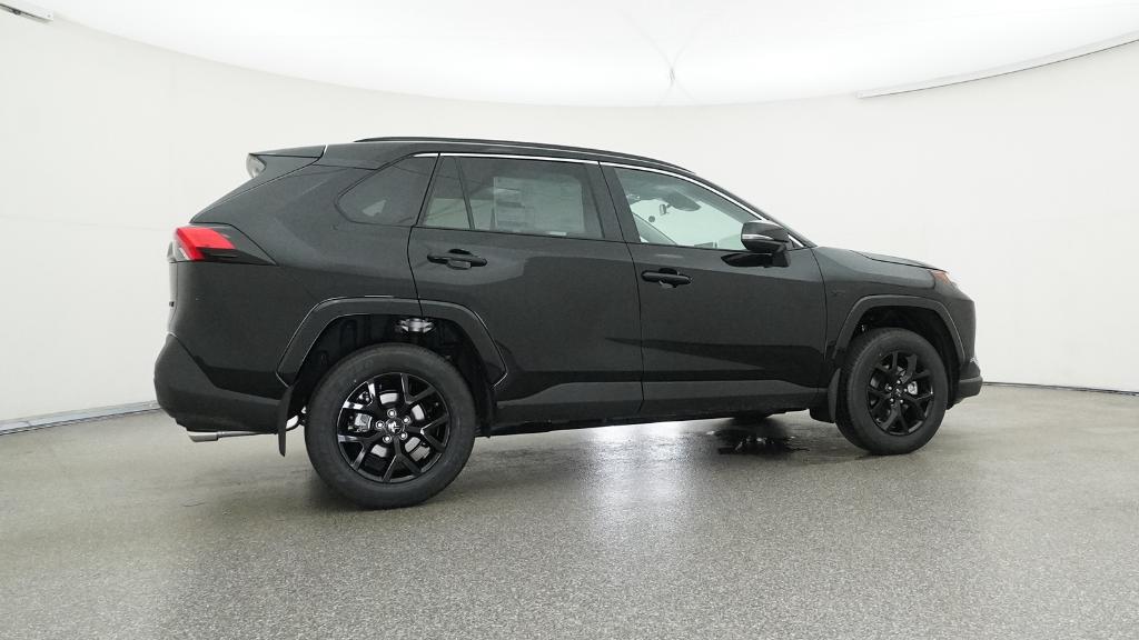 2025 Toyota RAV4 XLE photo 19