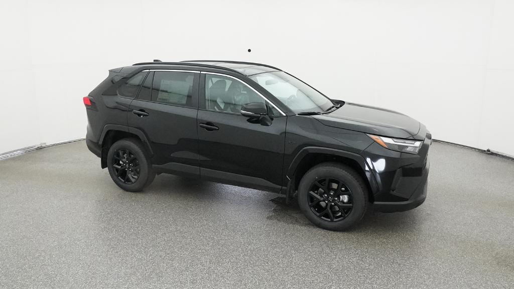 2025 Toyota RAV4 XLE photo 23
