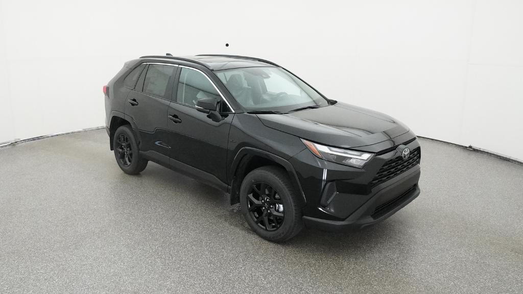 2025 Toyota RAV4 XLE photo 25
