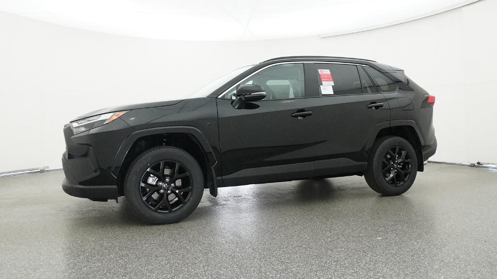 2025 Toyota RAV4 XLE photo 4