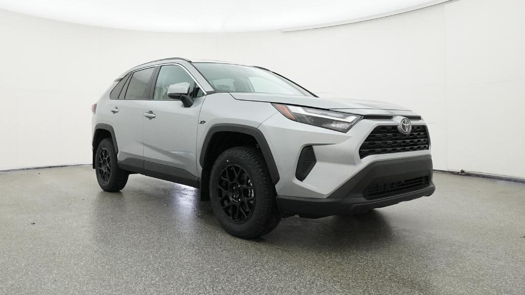 2025 Toyota RAV4 XLE photo 24