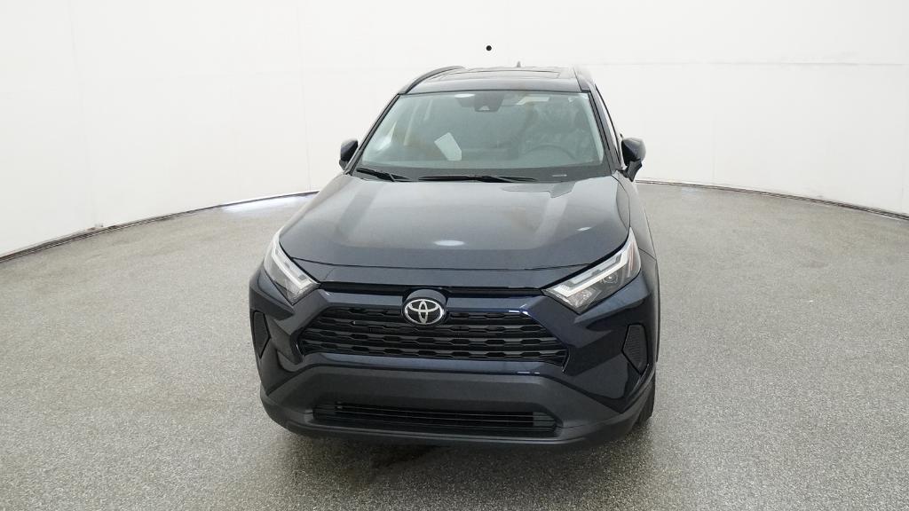 2025 Toyota RAV4 XLE photo 2