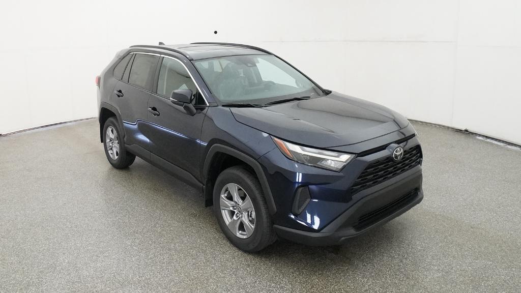 2025 Toyota RAV4 XLE photo 28