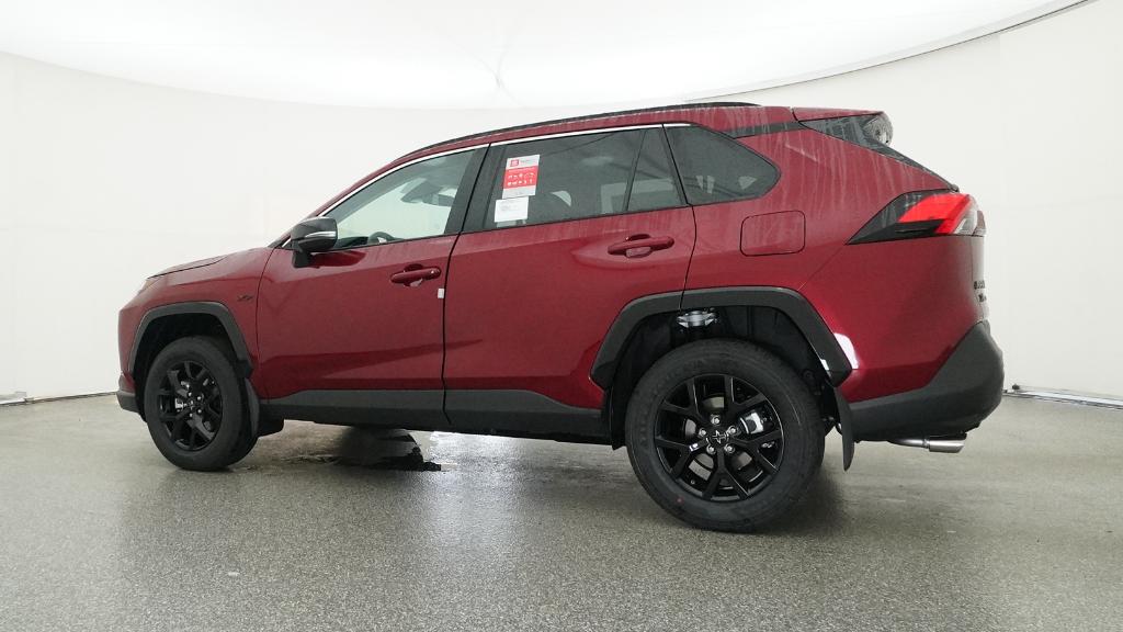 2025 Toyota RAV4 XLE photo 12