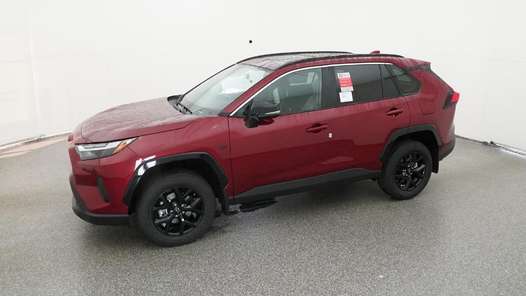 2025 Toyota RAV4 XLE photo 7