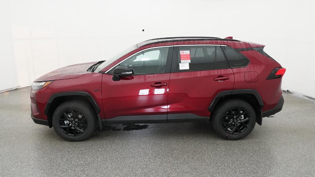 2025 Toyota RAV4 XLE photo 9