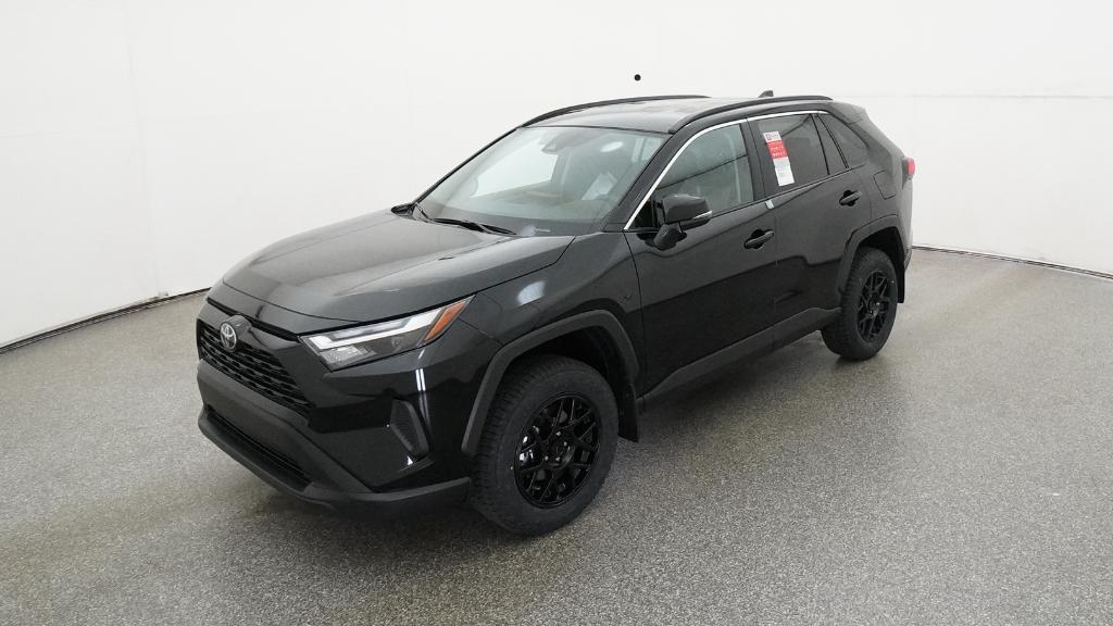 2025 Toyota RAV4 XLE's photo