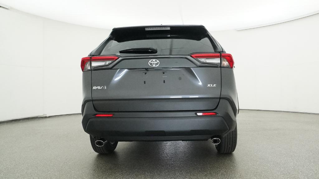 2025 Toyota RAV4 XLE photo 21