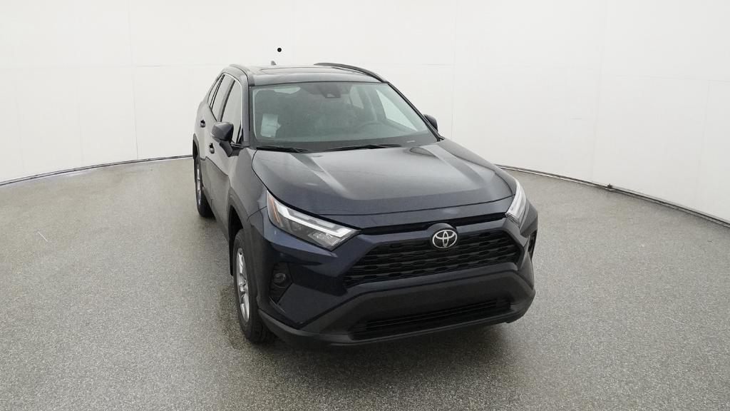 2025 Toyota RAV4 XLE photo 26
