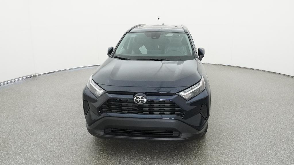 2025 Toyota RAV4 XLE photo 2