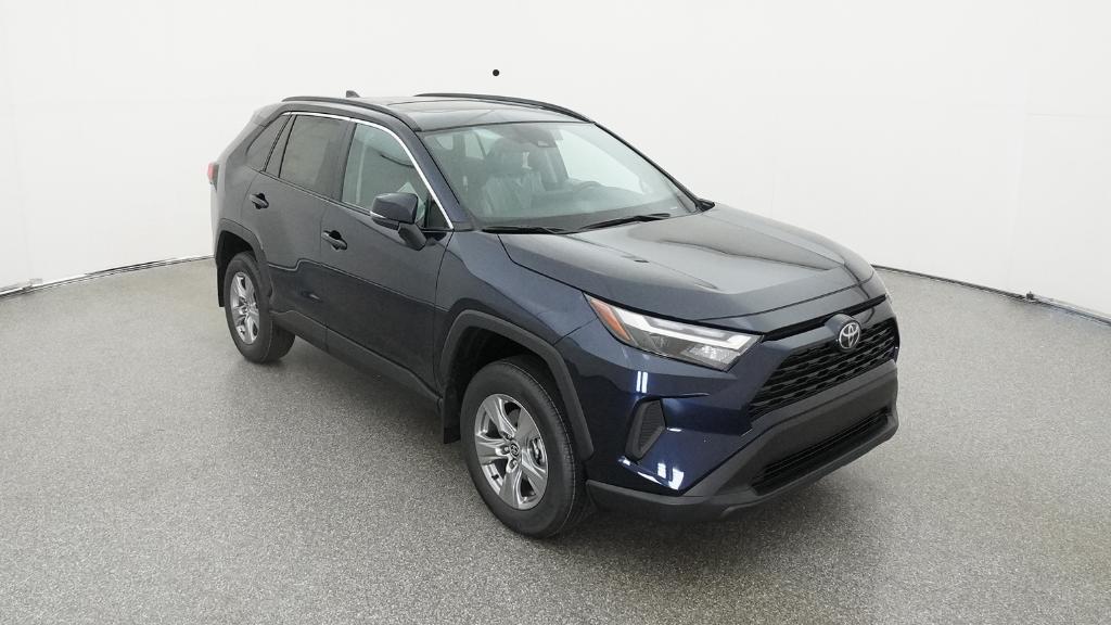 2025 Toyota RAV4 XLE photo 29