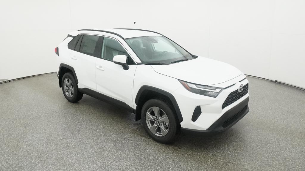 2025 Toyota RAV4 XLE photo 26