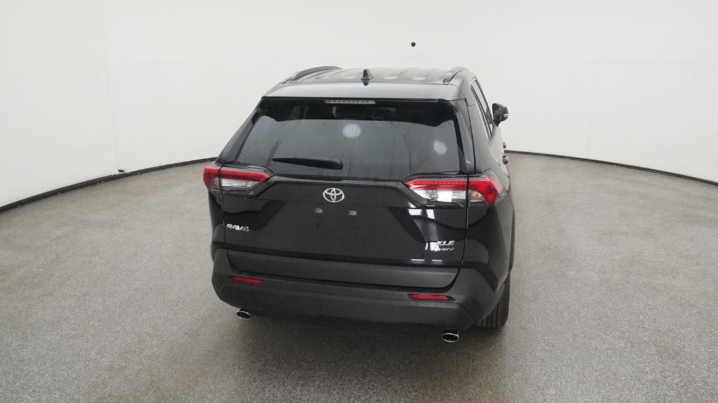 2025 Toyota RAV4 Hybrid XLE photo 18