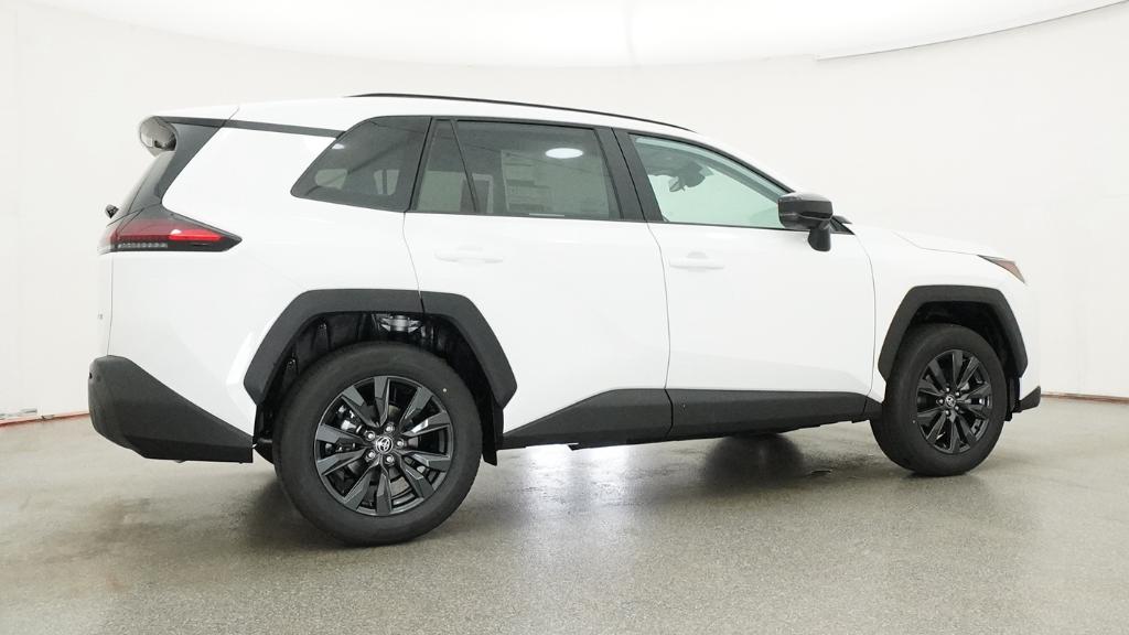 New 2026 Ice Cap Toyota XLE Premium image 21