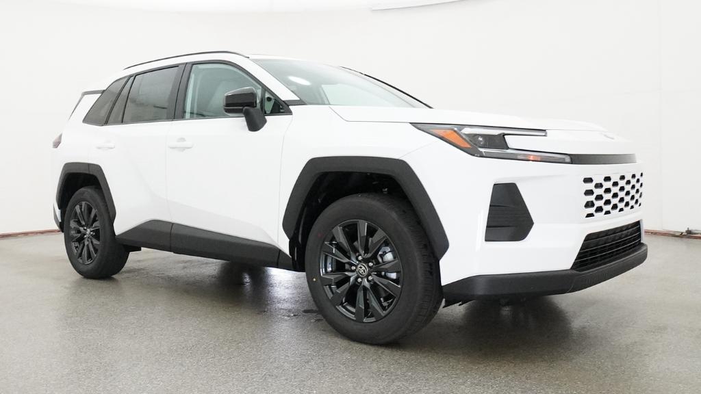 New 2026 Ice Cap Toyota XLE Premium image 6