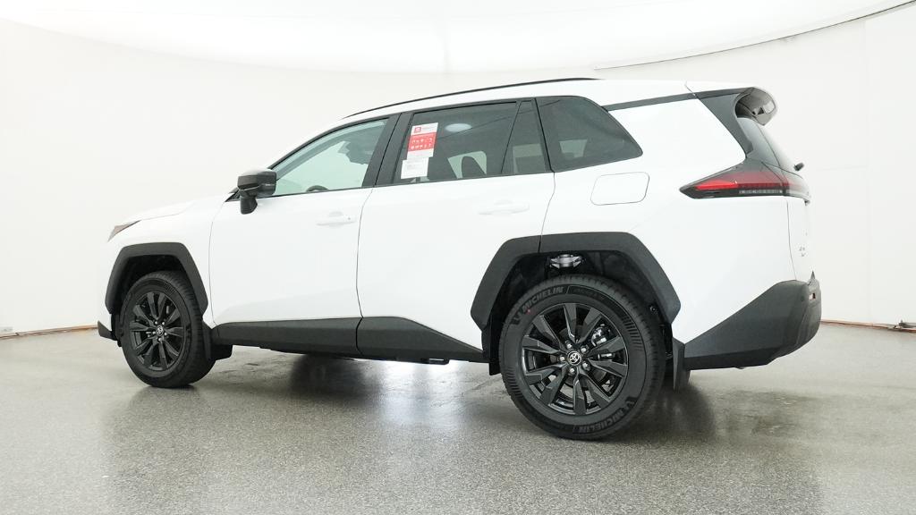 New 2026 Ice Cap Toyota XLE Premium image 12