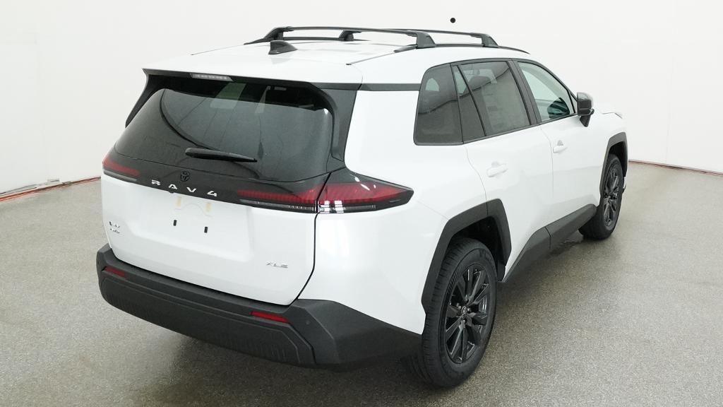 New 2026 Wind Chill Pearl <sup>1</sup> Toyota  XLE Premium image 22