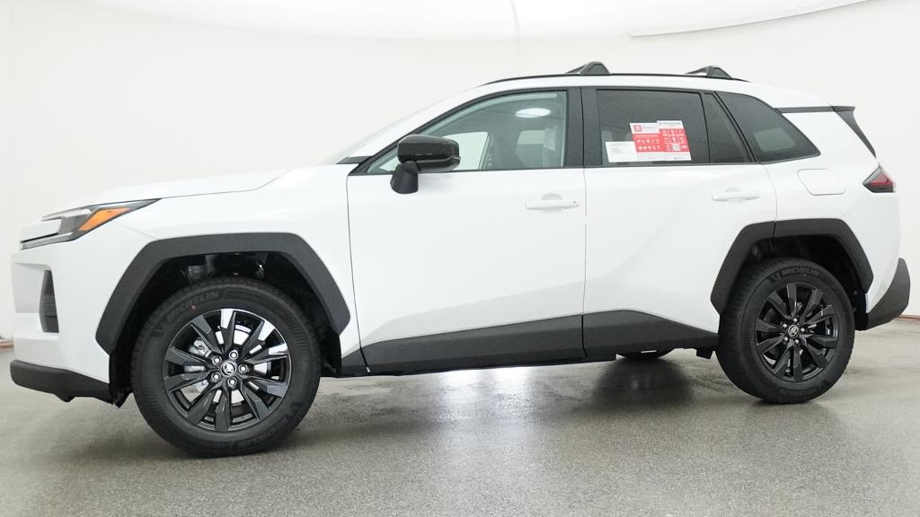 New 2026 Wind Chill Pearl <sup>1</sup> Toyota  XLE Premium image 4