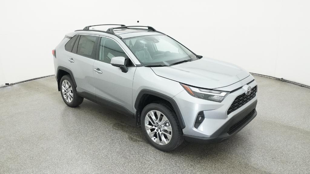 2025 Toyota RAV4 XLE Premium photo 29