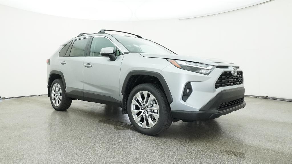 2025 Toyota RAV4 XLE Premium photo 30