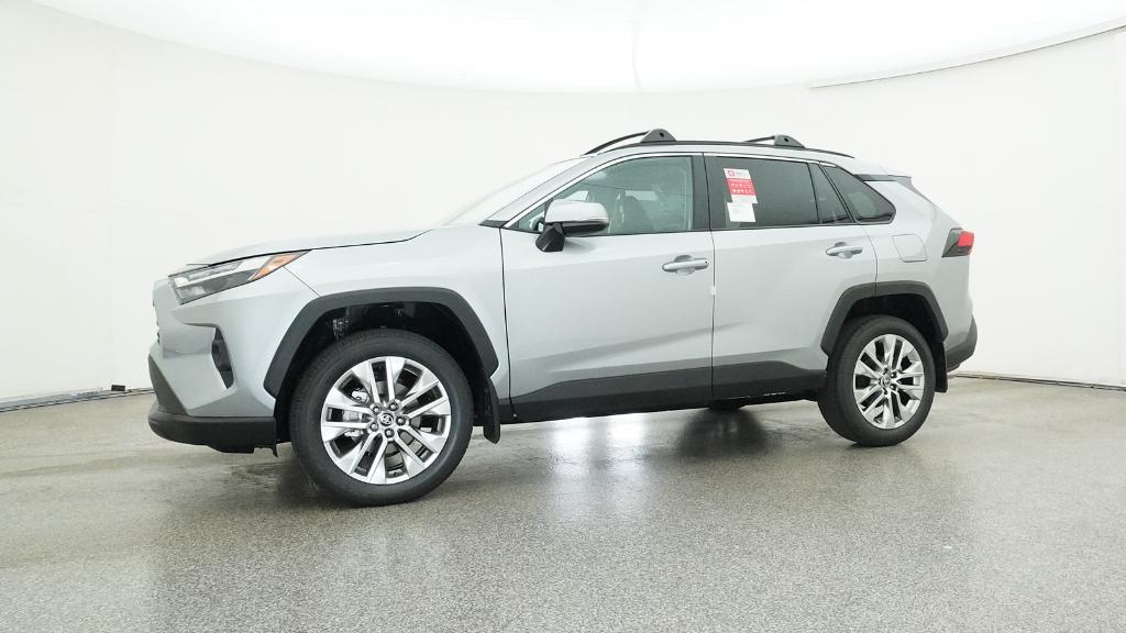 2025 Toyota RAV4 XLE Premium photo 8